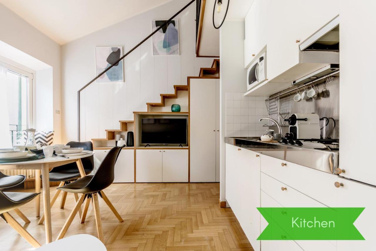 Modern Simplicity In Milan Centre Appartement Buitenkant foto