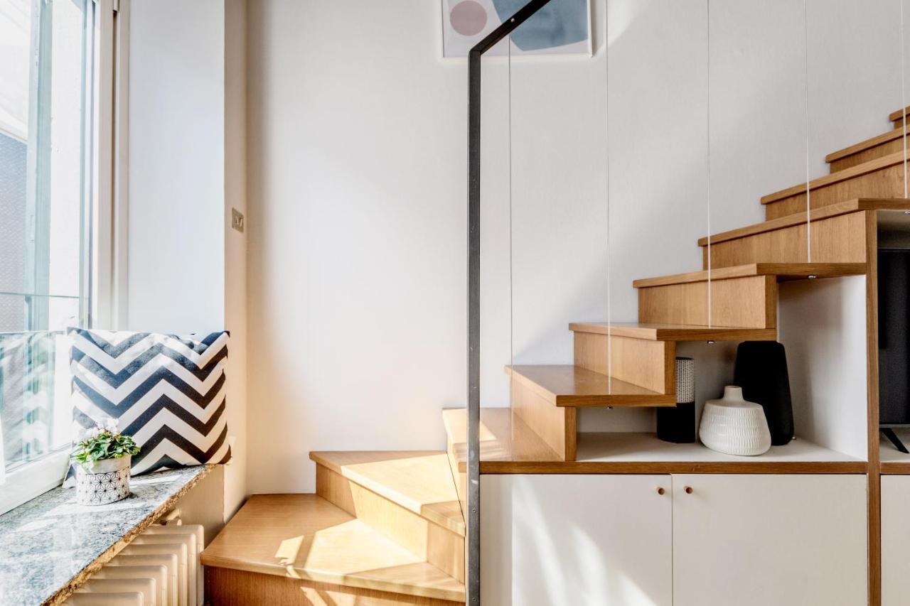 Modern Simplicity In Milan Centre Appartement Buitenkant foto
