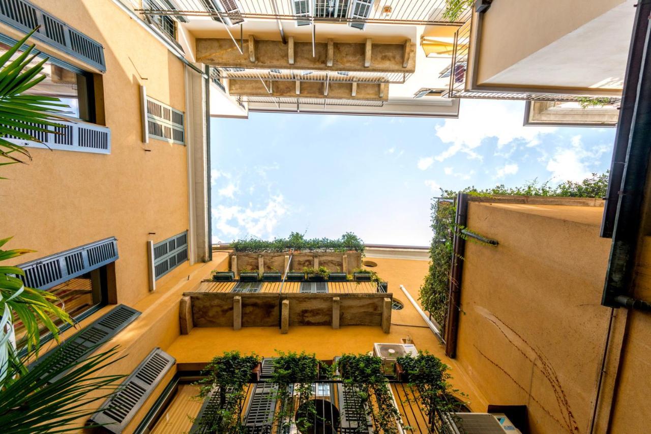 Modern Simplicity In Milan Centre Appartement Buitenkant foto